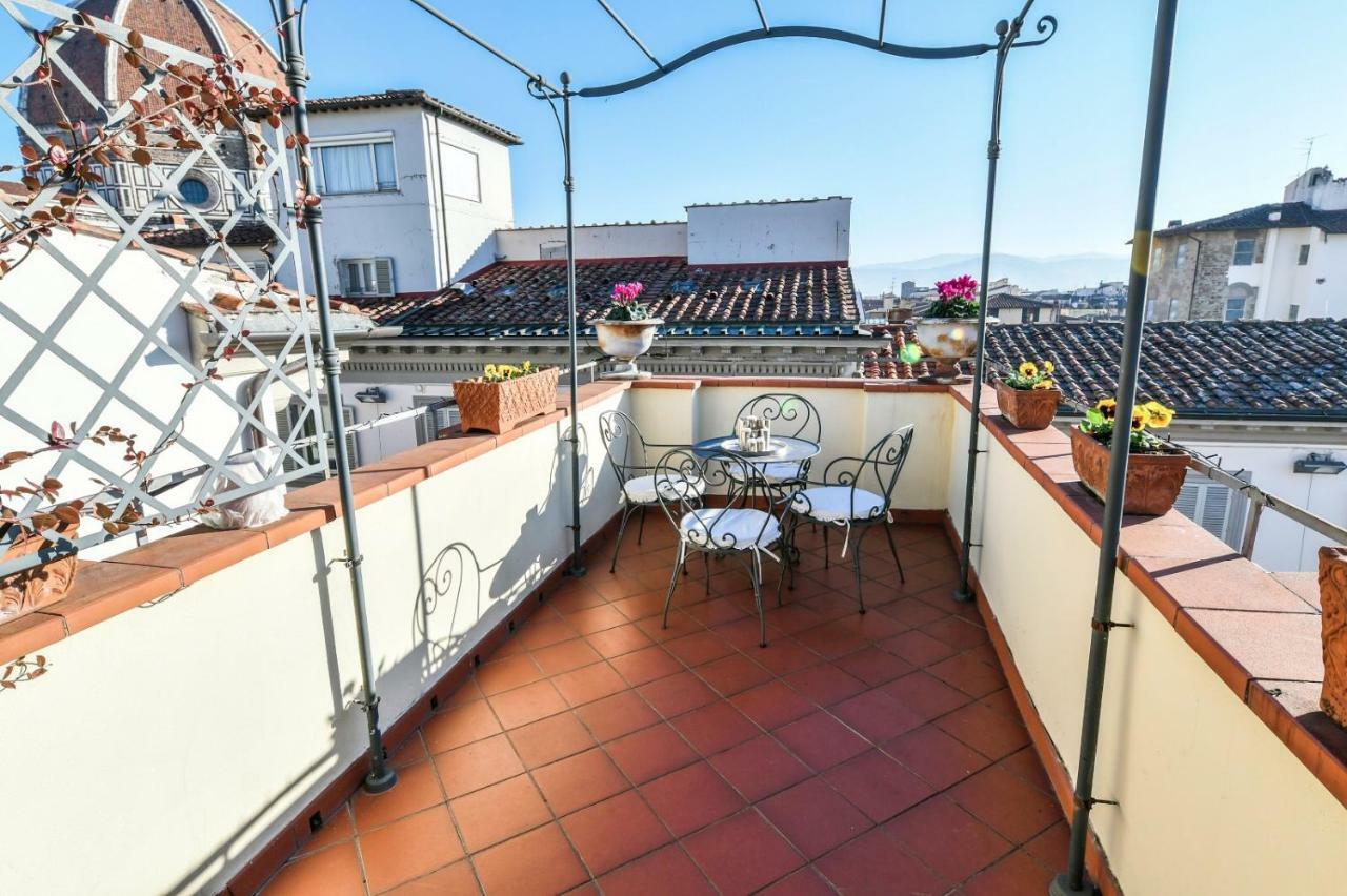 Romantic Terrace Apartment Florence Exterior photo